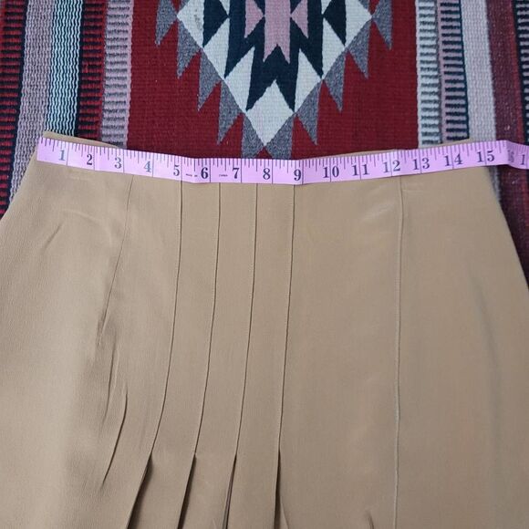 Vintage Celine Camel Tan Silk Midi Skirt Skort Sz 40 US‎ 8 Pleated Front Preppy - Picture 6 of 7